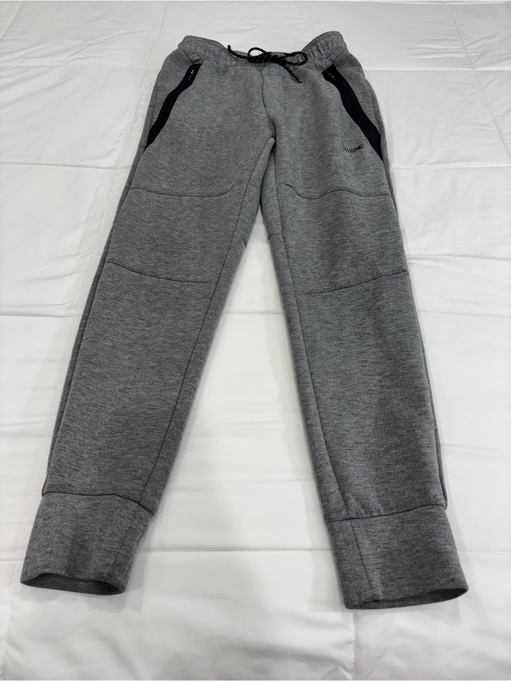 Men’s Small American Eagle Gray Knit Jogger Sweatpants